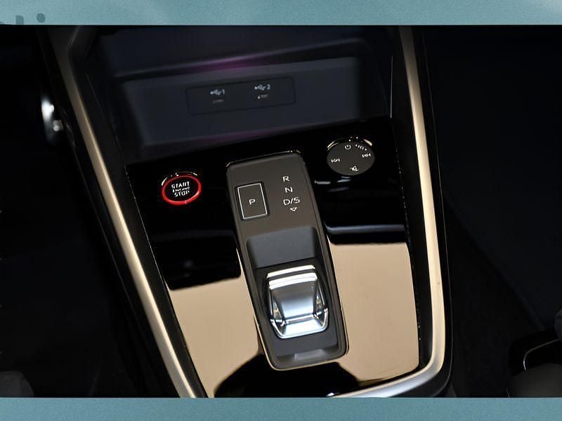 Gebraucht Audi S3 Sportback 310 PS (228 kW) 2024 Gelb Kleinwagen