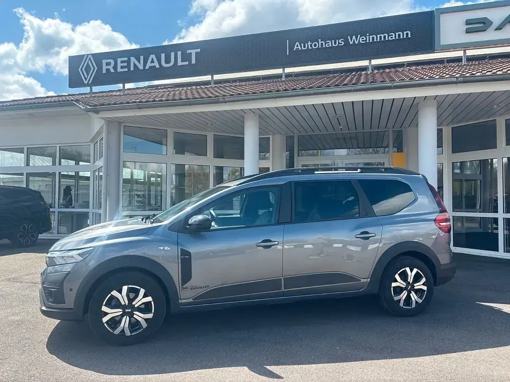 Usata Dacia Jogger 94 CV (69 kW) 2023 Grigio Monovolume