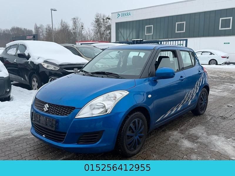 Blau Gebraucht 2012 Suzuki Swift Kleinwagen | 4.000 € (Guter Preis) - Bild 1/4