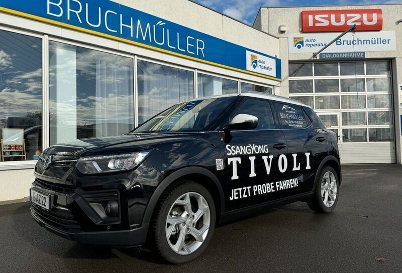 Schwarz Gebraucht 2024 Ssangyong Tivoli Limousine | 18.299 € (Guter Preis) - Bild 1/4