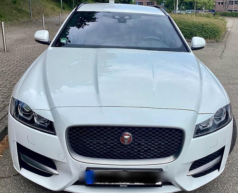 Weiß Gebraucht 2018 Jaguar XF Sportbrake Kombi | 18.600 € (Fairer Preis) - Bild 1/4