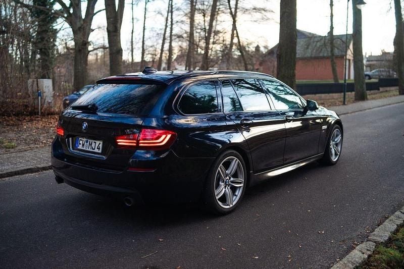 Gebraucht BMW 535 M Sport 313 PS (230 kW) 2017 Schwarz Kombi