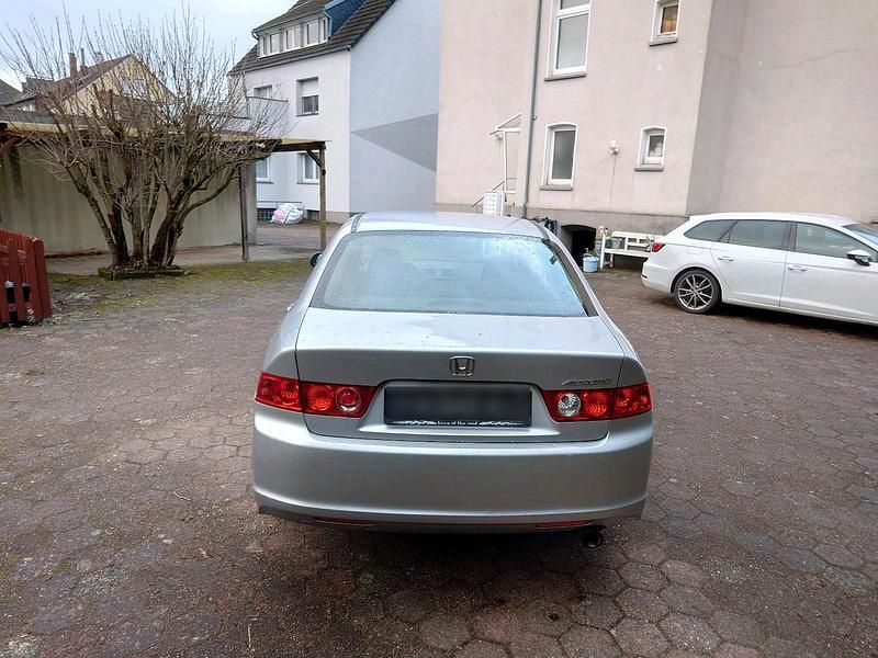 Gebraucht Honda Accord 155 PS (114 kW) 2006 Silber Limousine