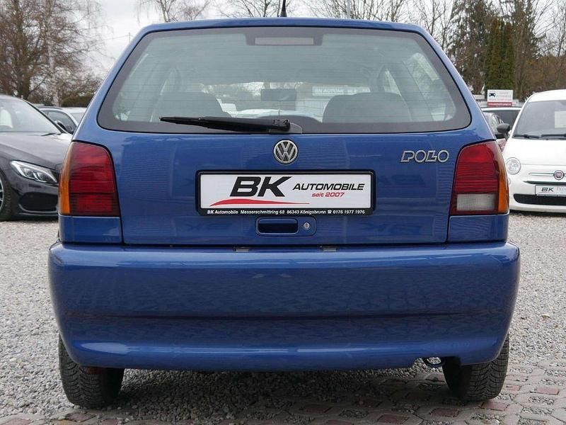 Gebraucht VW Polo 60 PS (44 kW) 1999 Blau Limousine