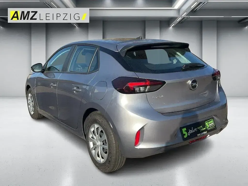 Gebraucht Opel Corsa 75 PS (55 kW) 2022 Kontrast grau/quarz silber Kleinwagen
