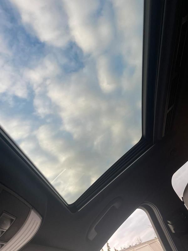 Gebraucht Mercedes E250 Avantgarde 211 PS (155 kW) 2015 Weiß Kombi