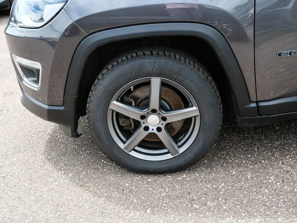 Gebraucht Jeep Compass Limited 190 PS (139 kW) 2021 Grau SUV
