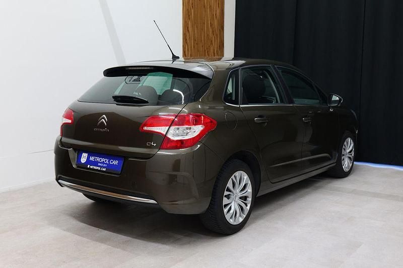 Gebraucht Citroën C4 SELECTION 131 PS (96 kW) 2014 Braun Limousine
