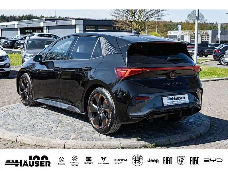 Second-hand Cupra Born 169 kW (231 CP) 2025 Negru Hatchback