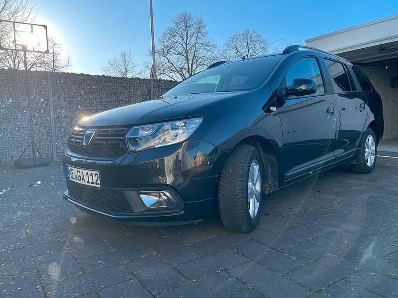 Gebraucht Dacia Logan MCV 73 PS (53 kW) 2017 Schwarz Limousine