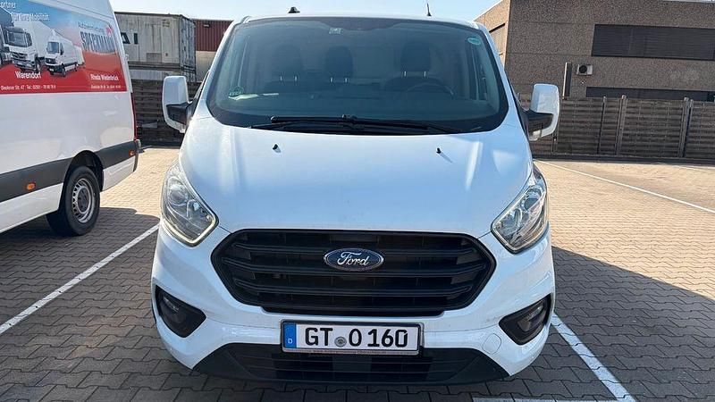 Gebraucht Ford Transit Custom Trend 105 PS (77 kW) 2020 Weiß Limousine