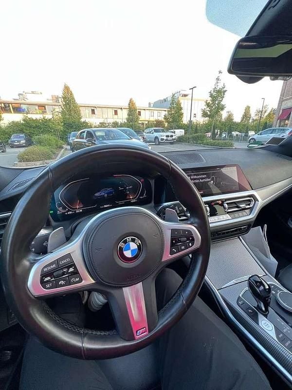 Gebraucht BMW 320 M Sport 190 PS (139 kW) 2021 Blau Kombi