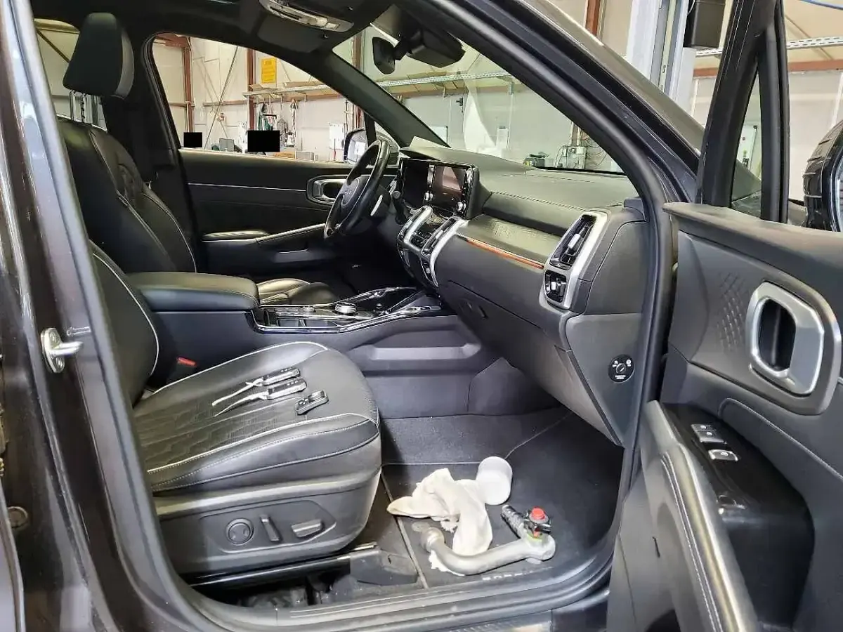 Gebraucht Kia Sorento Platinum 193 PS (141 kW) 2023 Grau SUV
