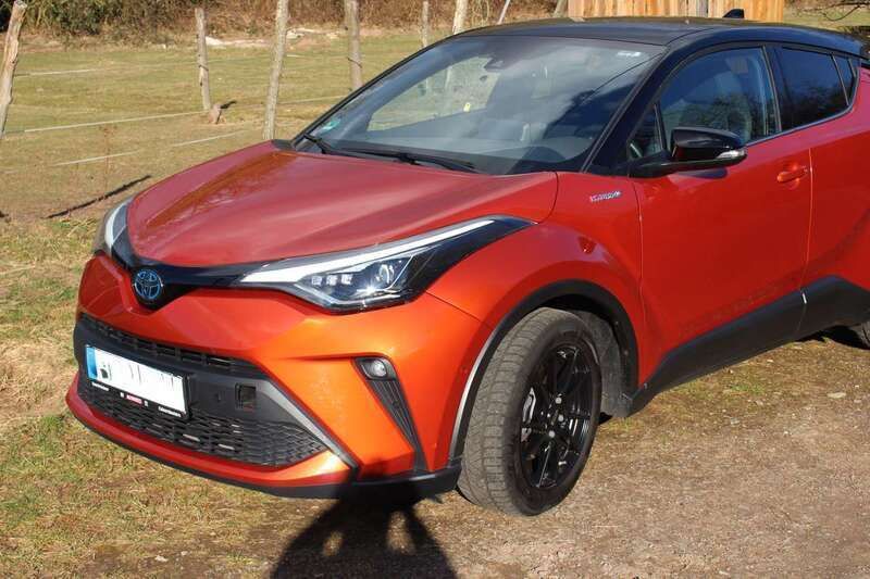 Orange Gebraucht 2020 Toyota C-HR Edition SUV | 21.500 € (Guter Preis) - Bild 1/4