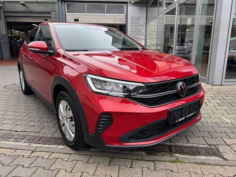 Gebraucht VW Taigo Basis 95 PS (69 kW) 2022 Rot SUV
