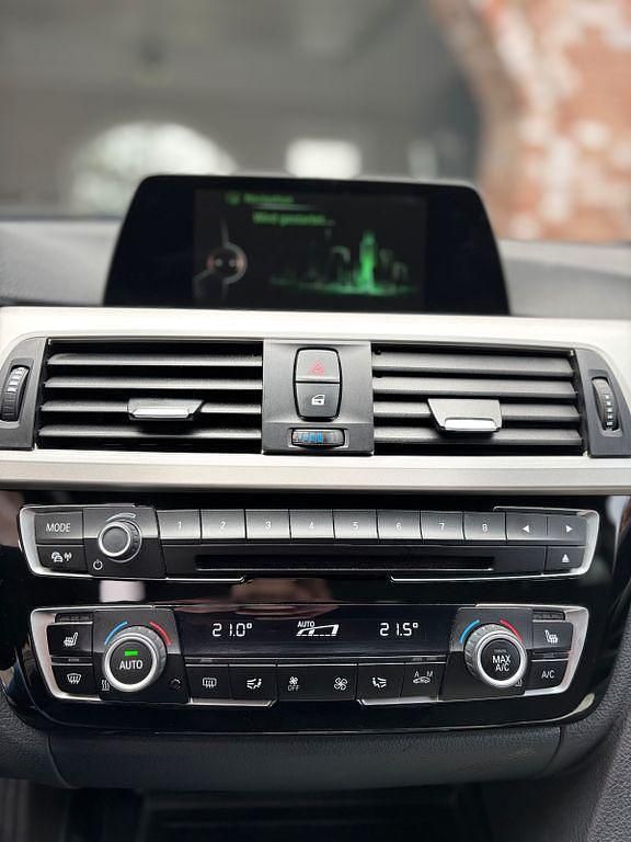 Gebraucht BMW 318 Shadowline 150 PS (110 kW) 2017 Schwarz Kombi