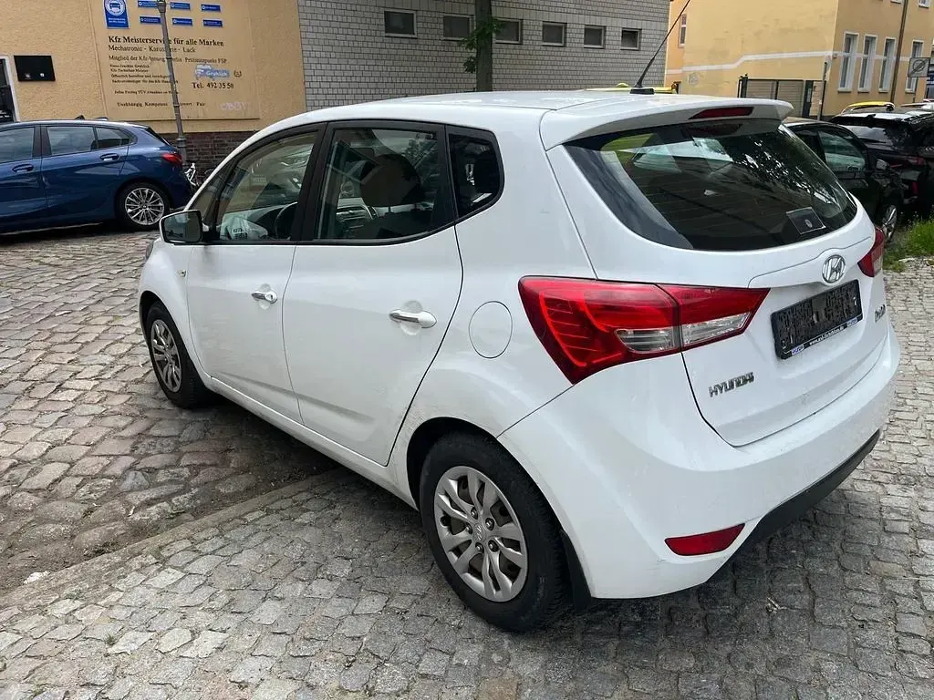 Occasion Hyundai ix20 Classic 90 ch (66 kW) 2016 Blanc Citadine