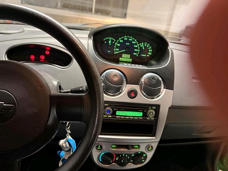 Gebraucht Chevrolet Matiz 60 PS (44 kW) 2009 Andere farben Kleinwagen