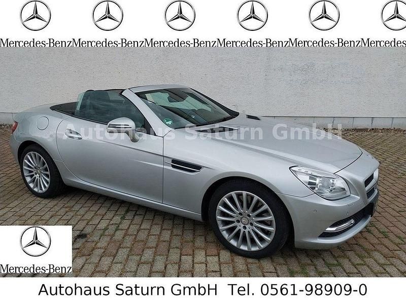 Gebraucht Mercedes SLK350 306 PS (225 kW) 2011 Silber Cabrio