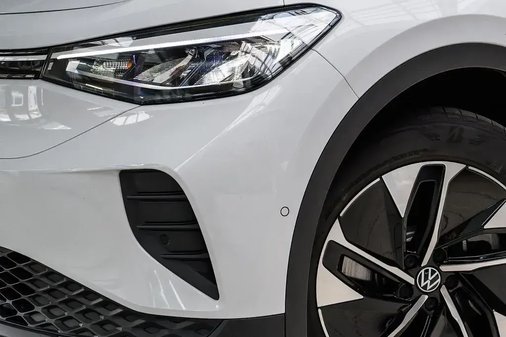 Gebraucht VW ID.4 Pro 210 kW (286 PS) 2025 Weiß SUV