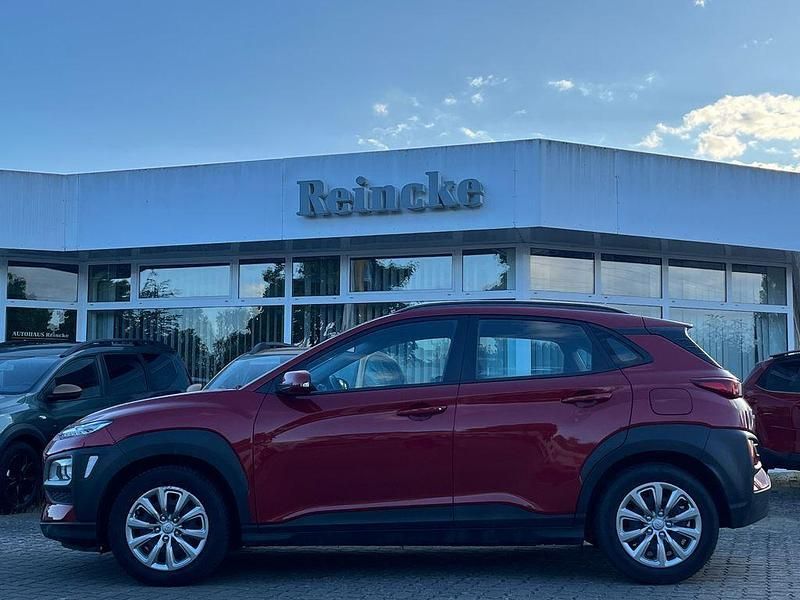 Rot Gebraucht 2018 Hyundai Kona SUV | 13.990 € (Fairer Preis) - Bild 1/4