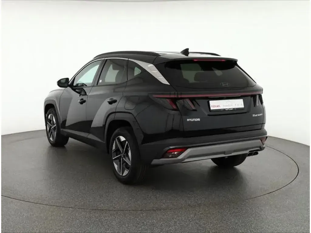 Gebraucht Hyundai Tucson 160 PS (117 kW) 2024 Abyssblackmet. (metallic) SUV