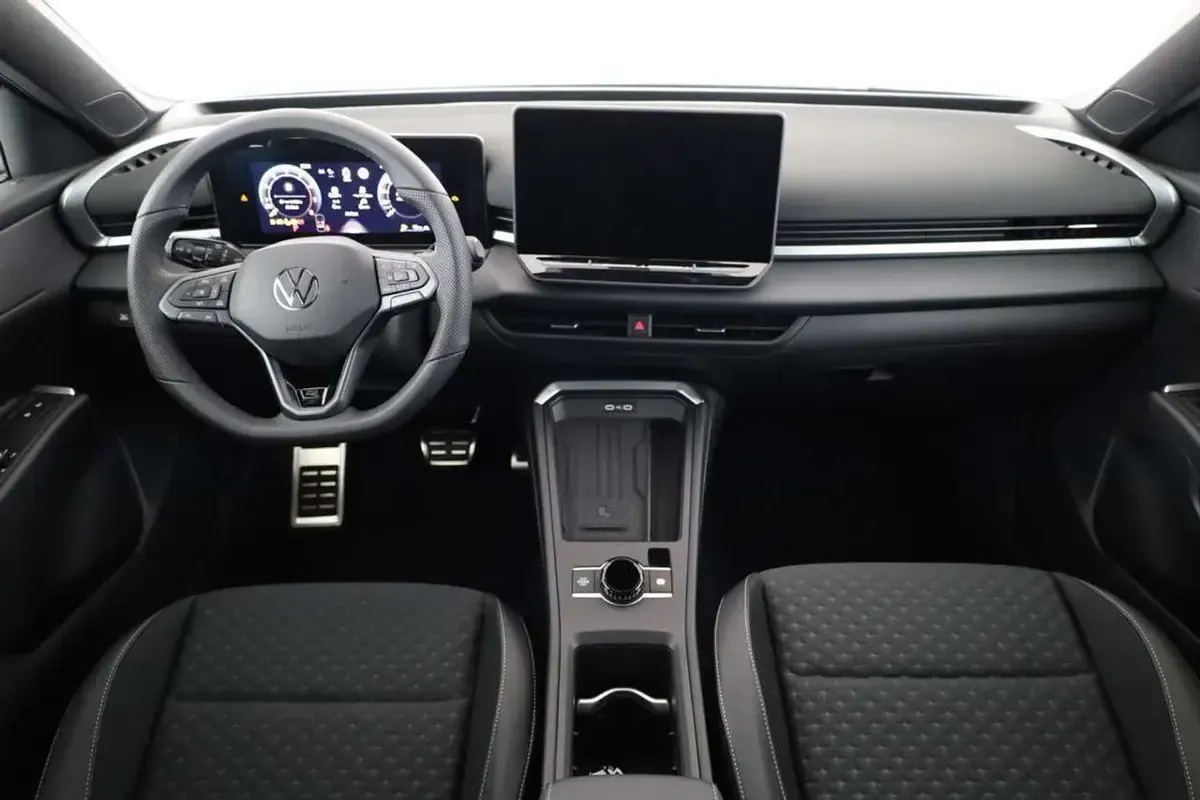 Neu VW T-Roc R-line 150 PS (110 kW) 2026 Pure white SUV