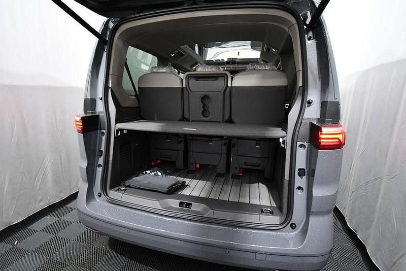 Neu VW Multivan Life 150 PS (110 kW) 2026 Grau Van