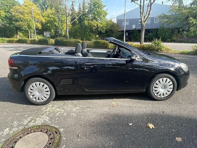Gebraucht VW Golf Cabriolet 105 PS (77 kW) 2012 Schwarz Cabrio
