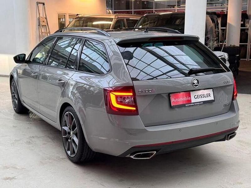 Gebraucht Skoda Octavia RS 245 PS (180 kW) 2020 Seda steel/steel grau Kombi