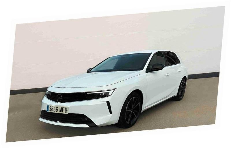 Gebraucht Opel Astra Edition 131 PS (96 kW) 2019 Weiß Kombi