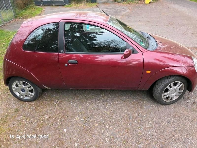 Second-hand Ford Ka 2005 Roșu Hatchback