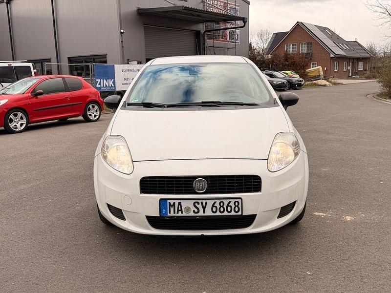 Gebraucht Fiat Punto 77 PS (56 kW) 2008 Weiß Kleinwagen