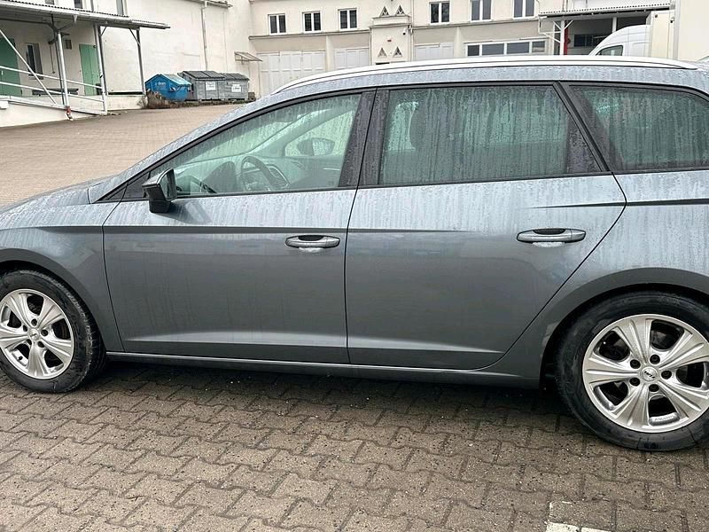 Gebraucht Seat Leon FR-Line 184 PS (135 kW) 2016 Grau Kombi