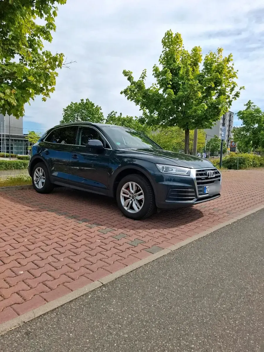 Używany Audi Q5 190 KM (139 kW) 2017 Szary SUV