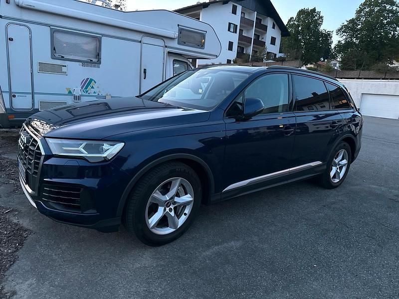 Blau Gebraucht 2020 Audi Q7 SUV | 42.500 € (Guter Preis) - Bild 1/4