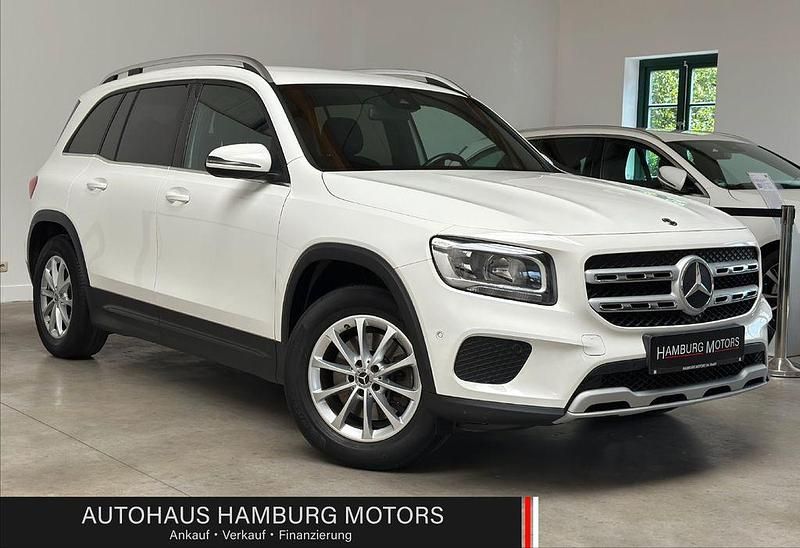 Weiß Gebraucht 2021 Mercedes GLB200 Style SUV | 22.790 € (Fairer Preis) - Bild 1/4