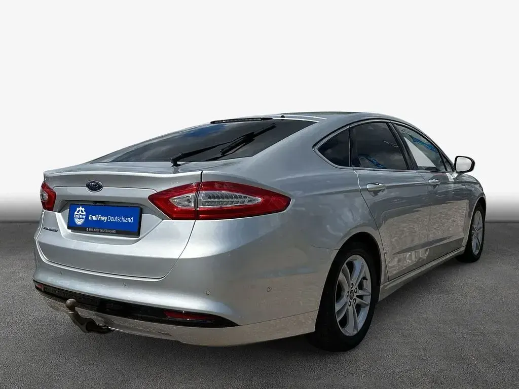 Gebraucht Ford Mondeo Titanium 150 PS (110 kW) 2016 Silber Limousine
