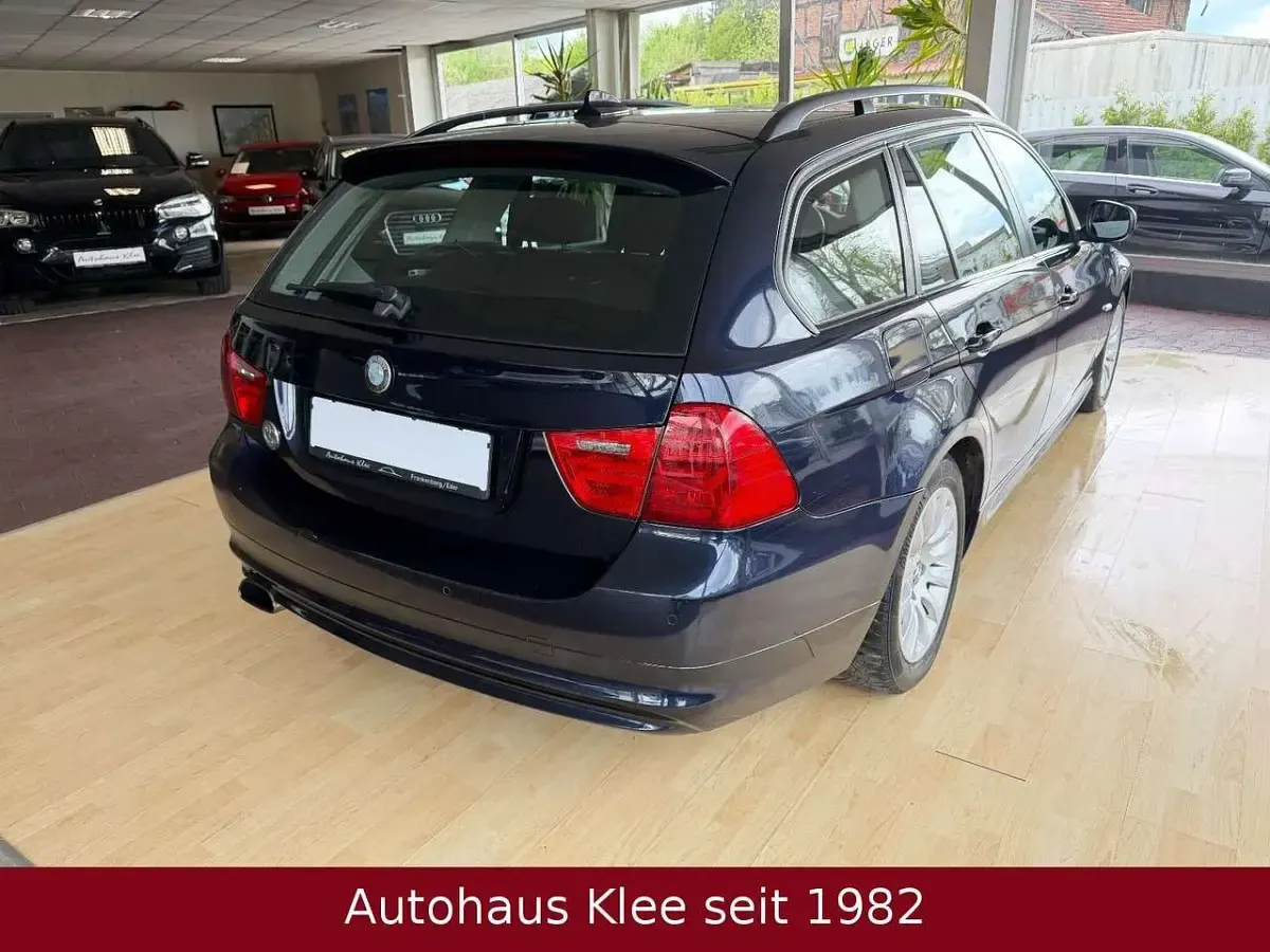 Usata BMW 318 143 CV (105 kW) 2009 Blu Station wagon