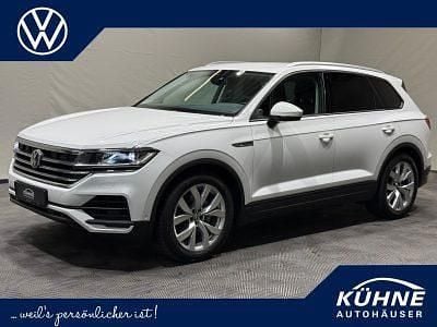 Weiß, Gebraucht 2020 VW Touareg Basis SUV | 40.530 € (Superpreis) - Bild 1/4
