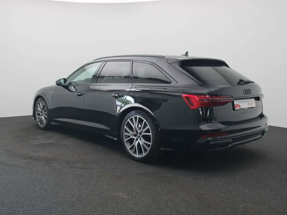 Gebraucht Audi A6 Sport 367 PS (269 kW) 2023 Schwarz Kombi
