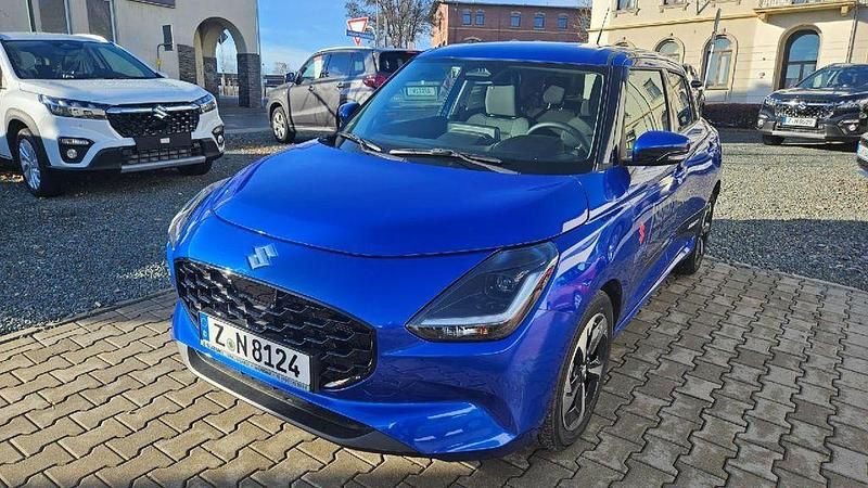 Gebraucht Suzuki Swift Comfort+ 83 PS (61 kW) 2025 Frontier blue pearl Kleinwagen
