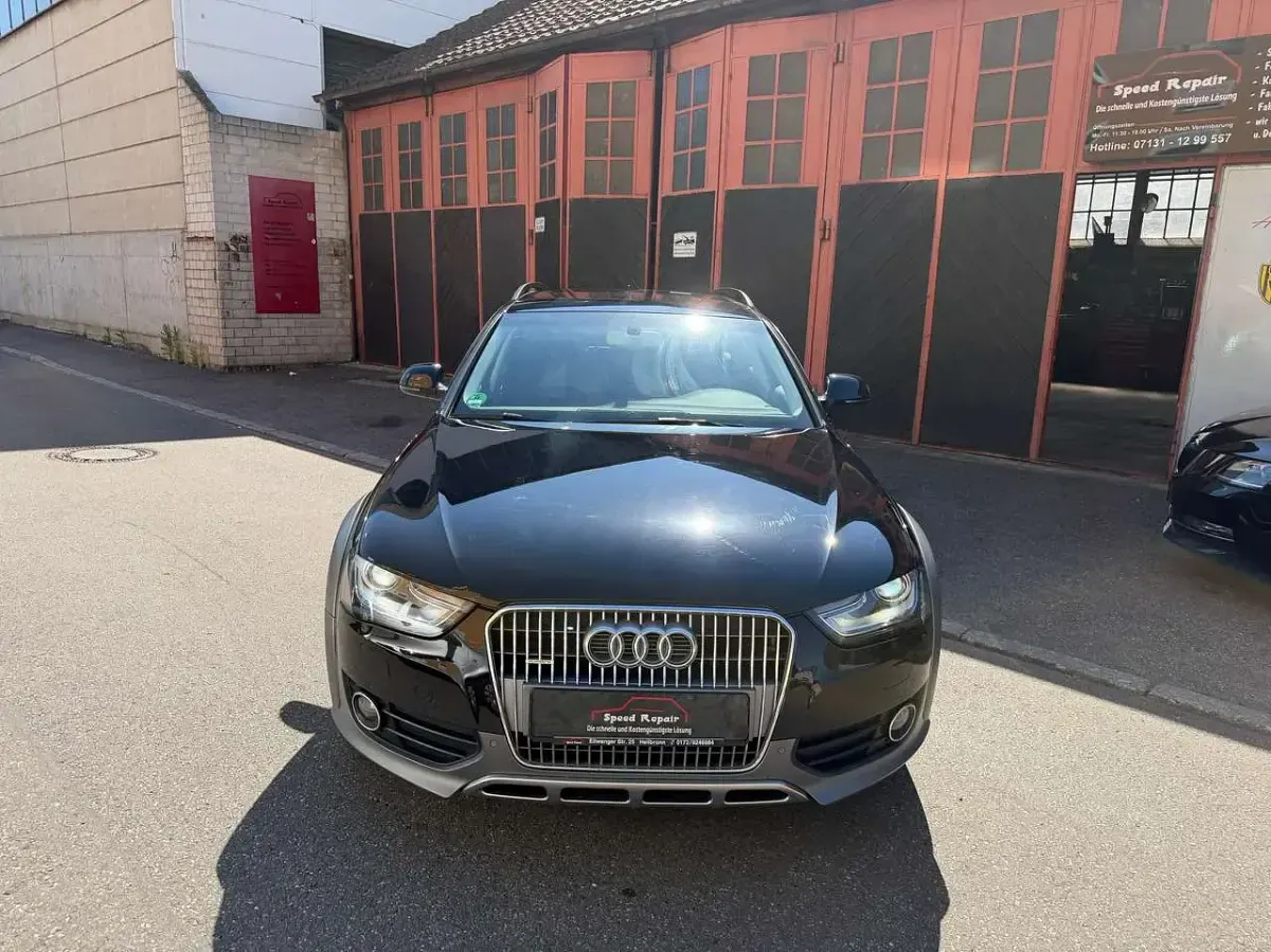 Gebraucht Audi A4 Allroad 190 PS (139 kW) 2015 Brillantschwarz Kombi