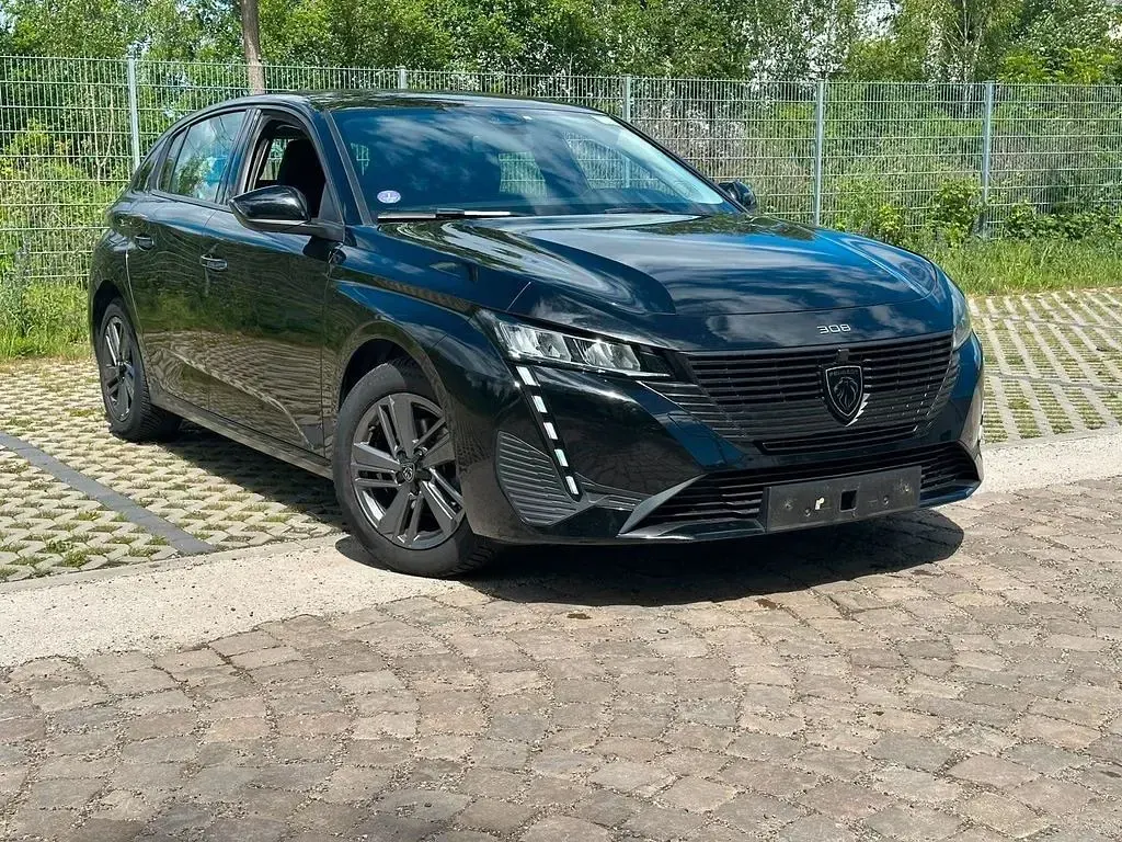 Gebraucht Peugeot 308 Active 131 PS (96 kW) 2022 Schwarz perla nera Limousine