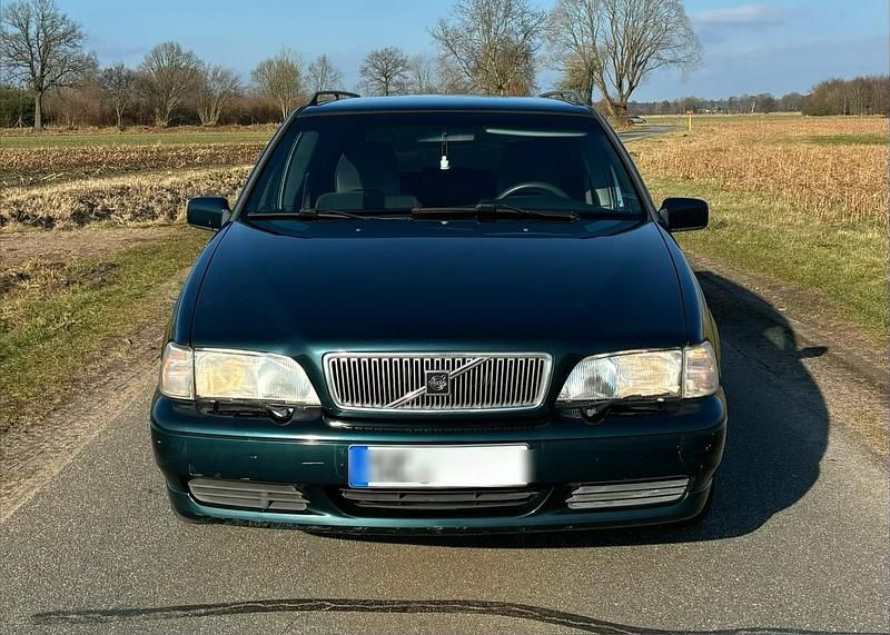 Gebraucht Volvo 850 126 PS (92 kW) 1997 Grün Kombi