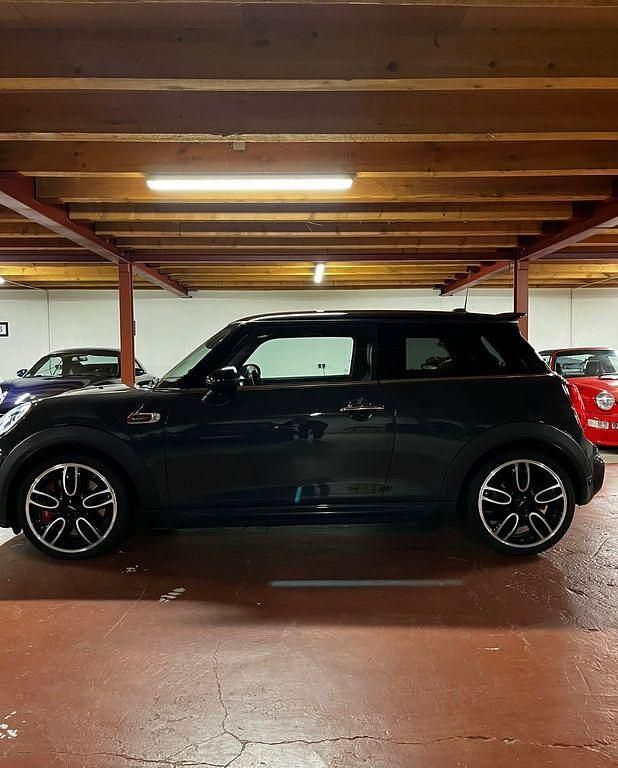 Gebraucht Mini John Cooper Works 231 PS (169 kW) 2018 Schwarz Kleinwagen