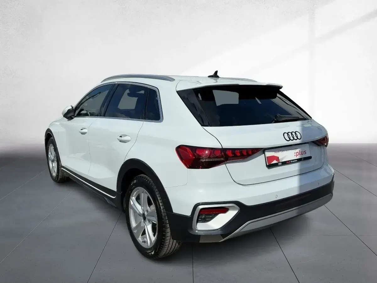 Usado Audi A3 Ambiente 150 HP (110 kW) 2025 Branco Carrinha