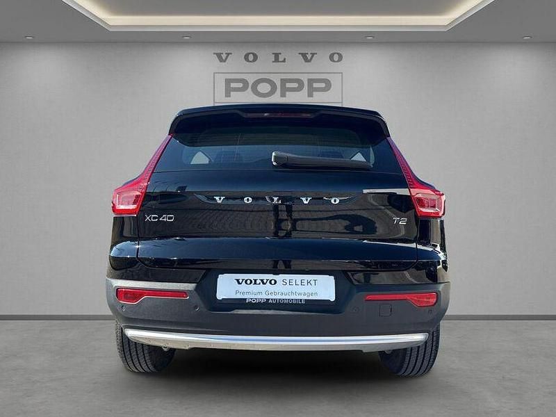 Gebraucht Volvo XC40 129 PS (94 kW) 2023 Black solid (stone) / solid SUV