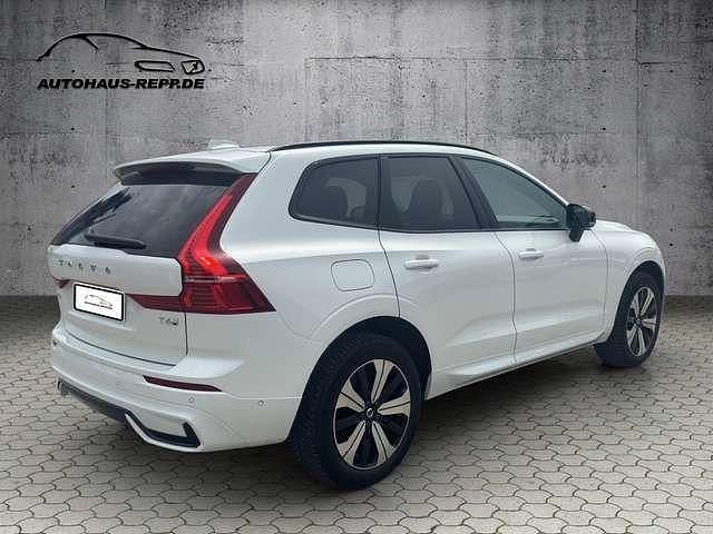 Gebraucht Volvo XC60 Plus 252 PS (185 kW) 2025 Weiss SUV