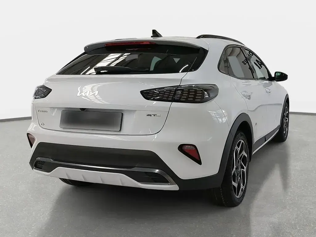 Neu Kia XCeed GT-Line 179 PS (131 kW) 2026 Deluxeweiss metallic SUV
